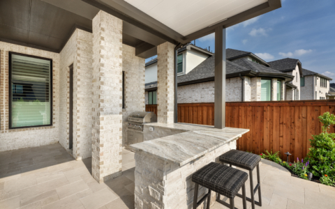 Granite countertops in an outdoor kitchen