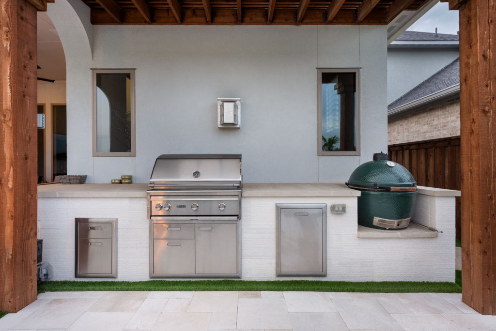 Outdoor kitchen