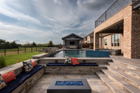 Sunken firepit near a pool