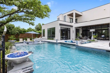Firepit near an outdoor pool