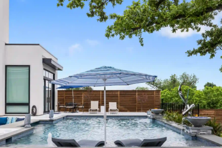 Two spa chairs in an outdoor pool